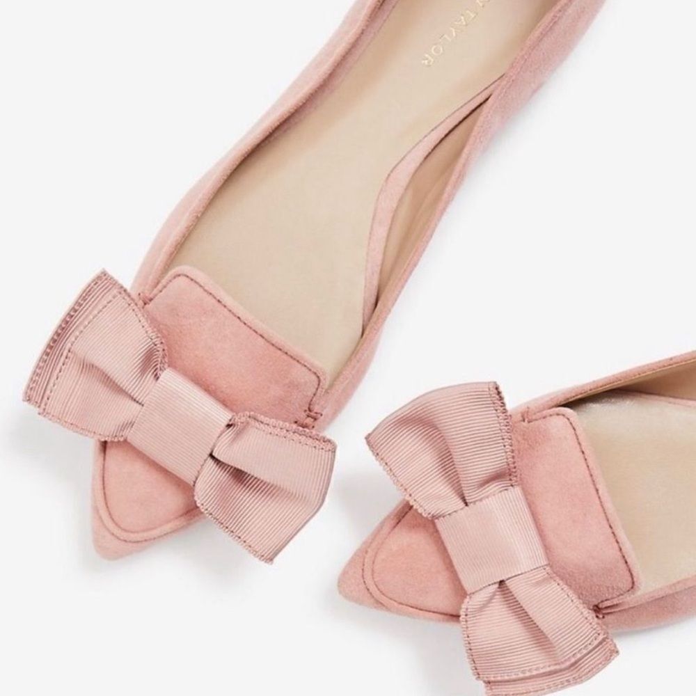Ann Taylor Classic Preppy Pale Pink Suede Leather Pointed Toe Bow Flats Loafers